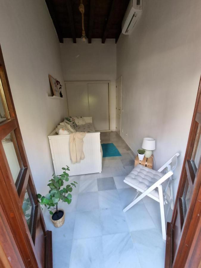 Hostfy Mercado De Triana Sevilla Buitenkant foto