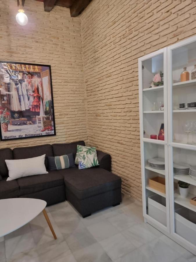 Hostfy Mercado De Triana Sevilla Buitenkant foto