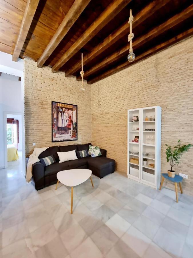 Hostfy Mercado De Triana Sevilla Buitenkant foto
