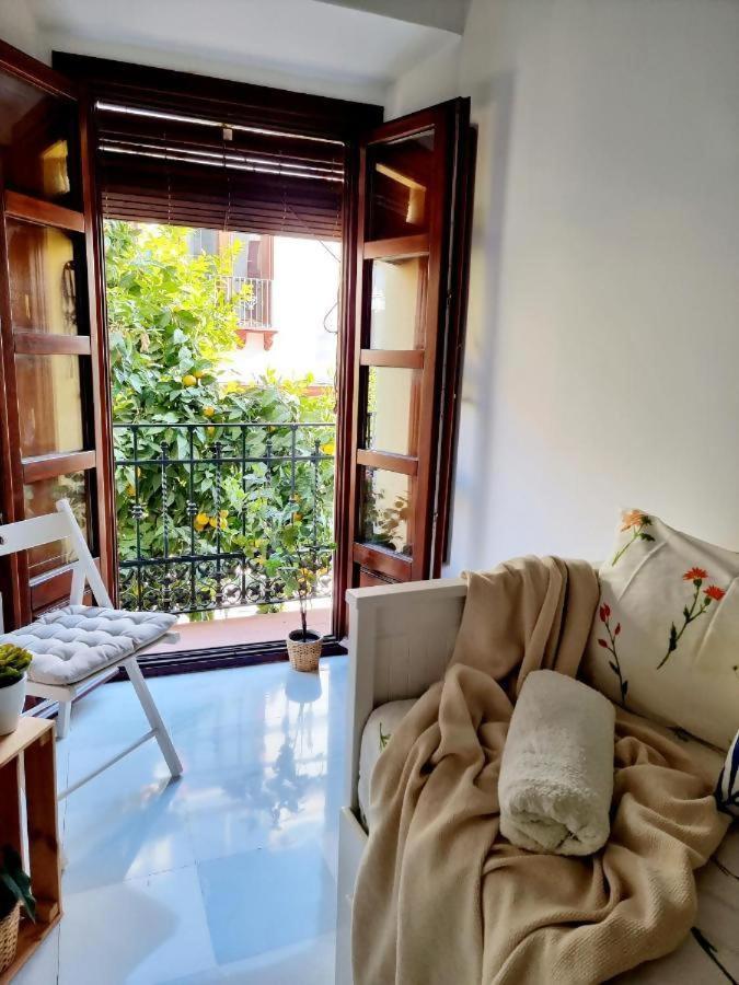 Hostfy Mercado De Triana Sevilla Buitenkant foto
